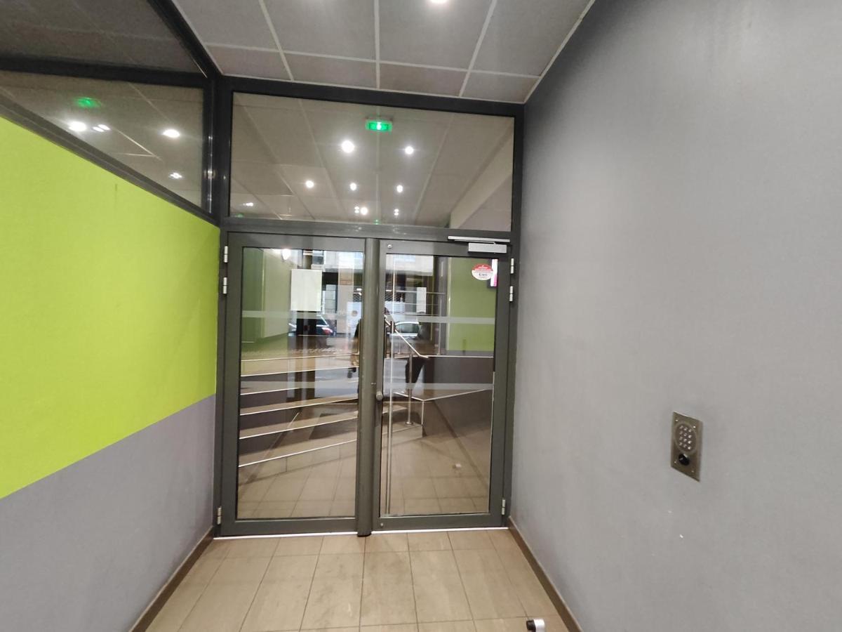 Le Stratege Marseille Exterior photo